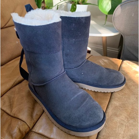 Koolabura Blue UGGS 6 bow sheep wool lined fleece roll down - Picture 1 of 9